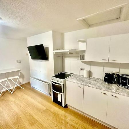 Cosy Two Bedroom Apartment,Se13 London Ngoại thất bức ảnh