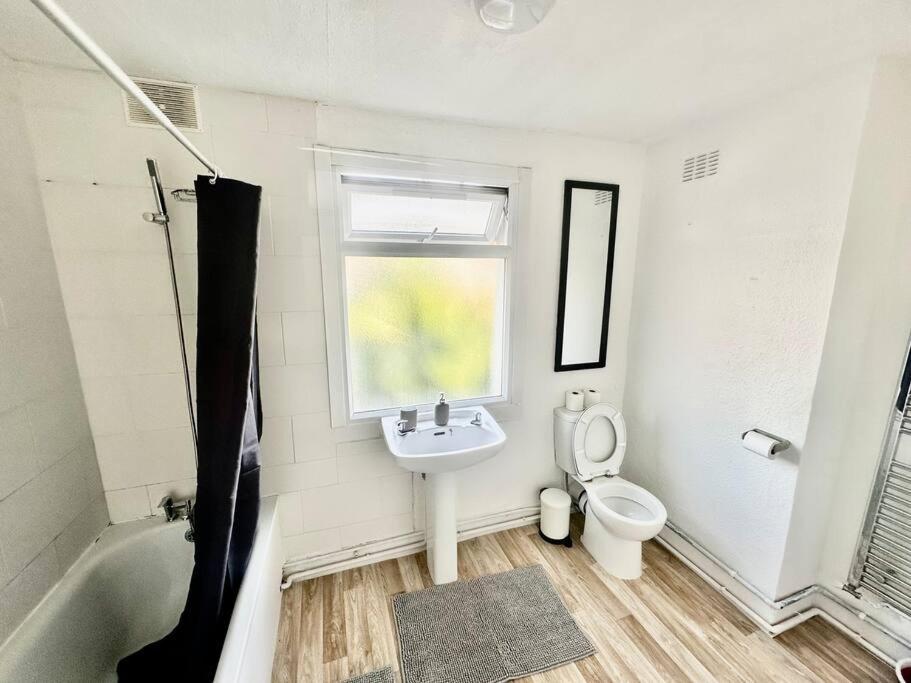 Cosy Two Bedroom Apartment,Se13 London Ngoại thất bức ảnh