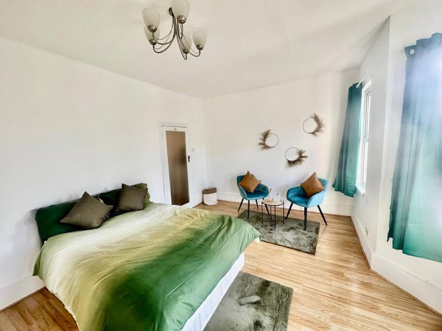 Cosy Two Bedroom Apartment,Se13 London Ngoại thất bức ảnh