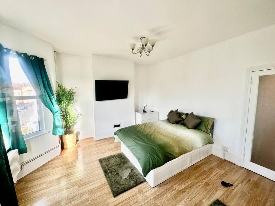 Cosy Two Bedroom Apartment,Se13 London Ngoại thất bức ảnh
